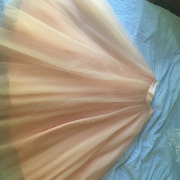 Floor length ball gown skirt - Picture 3 of 8